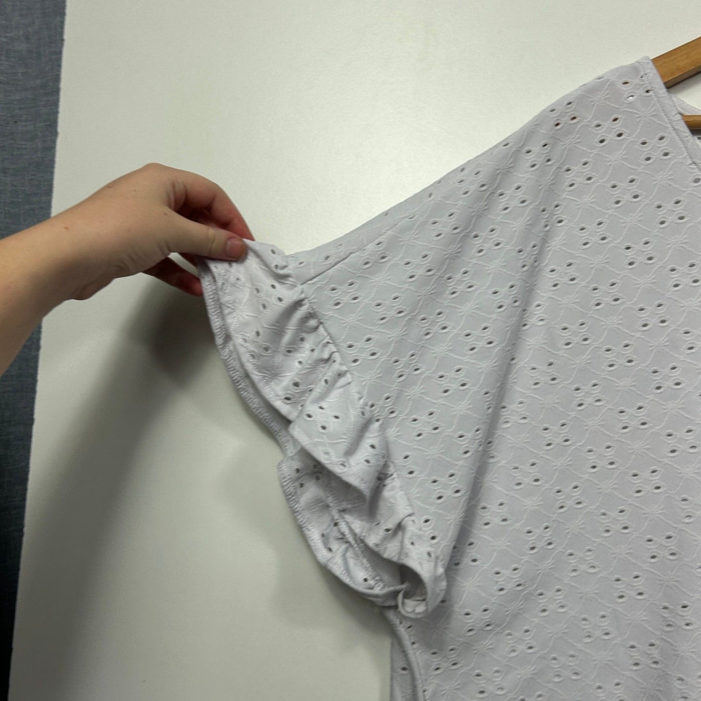 Autograph Broderie White Cotton Short Sleeve V-Neck Casual Blouse Top Size 20