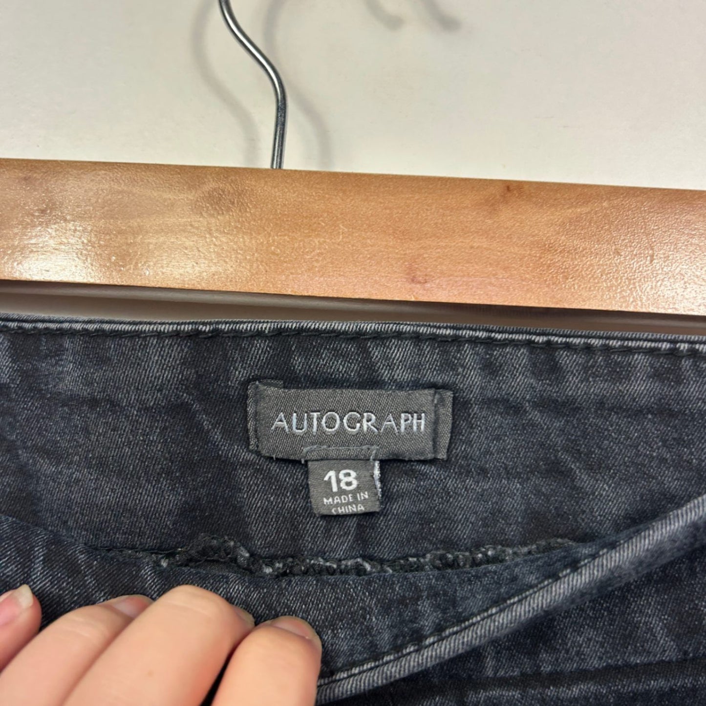 Autograph Black Denim Cotton Blend Stretch Pockets Pull On Jeans Size 18