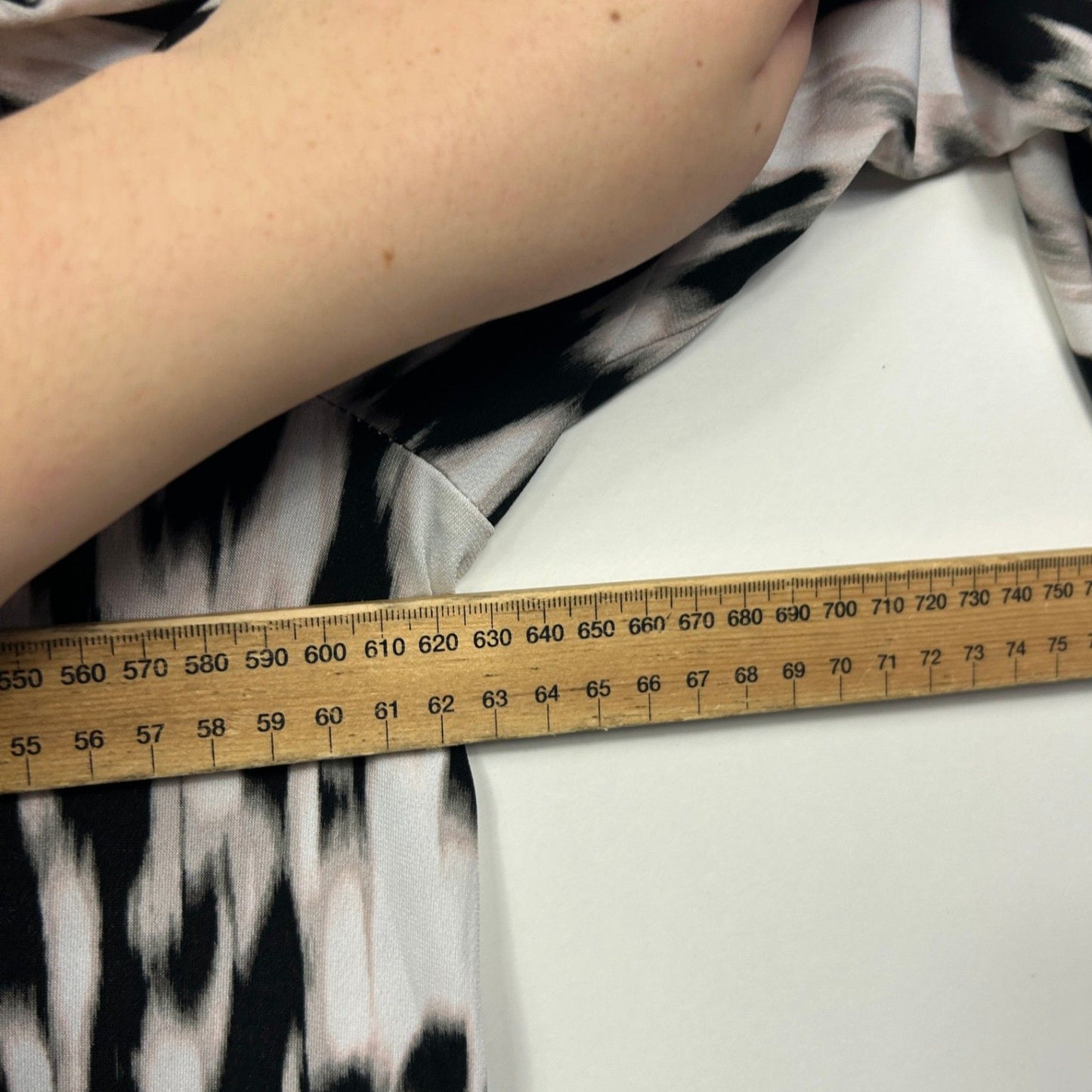 Autograph Black White Bell Long Sleeve Tunic Blouse Top Size 18