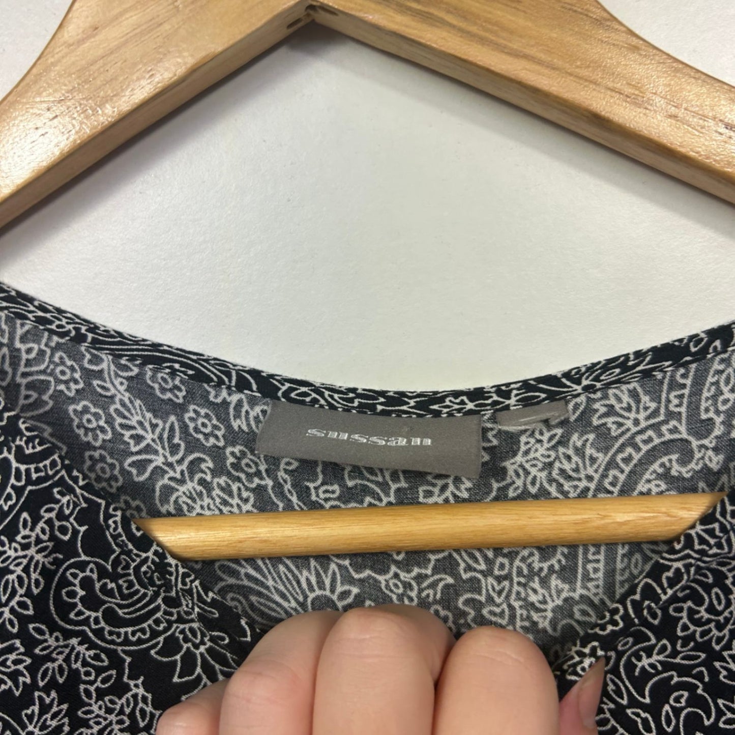 Sussan Black White Paisley Print Maxi Dress Size 14-16?