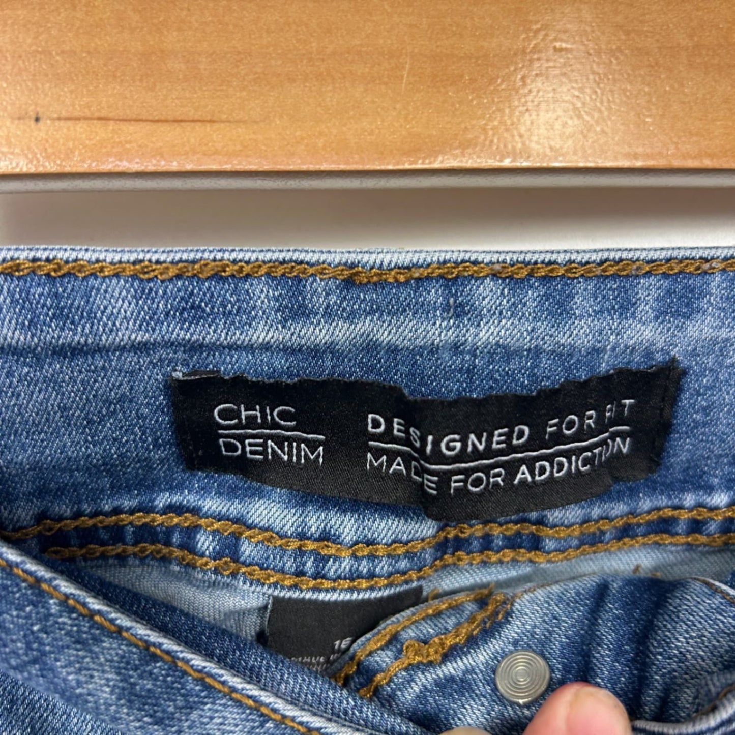 City Chic Denim Womens Blue Cotton Blend Jean Shorts Size 16