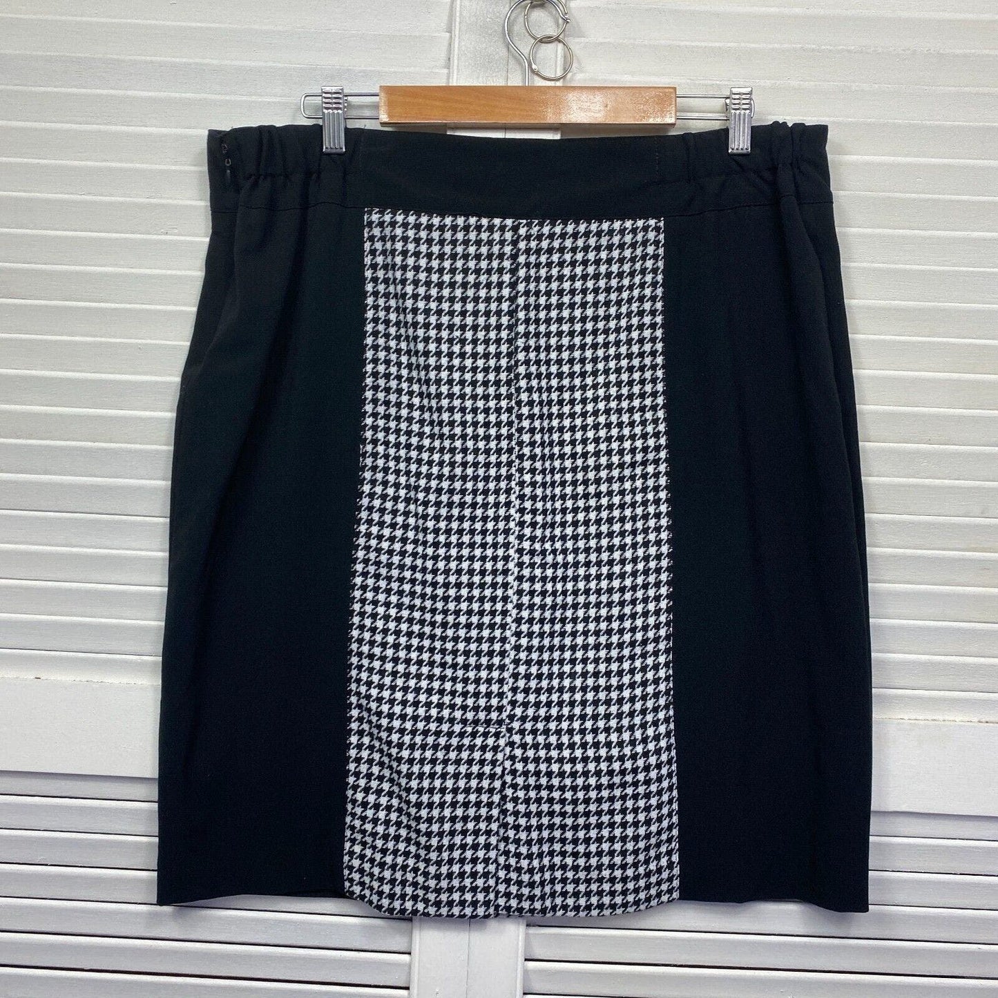 Moda Skirt Womens 16 Plus Black Sketch Houndstooth Check Short Elastic Waist