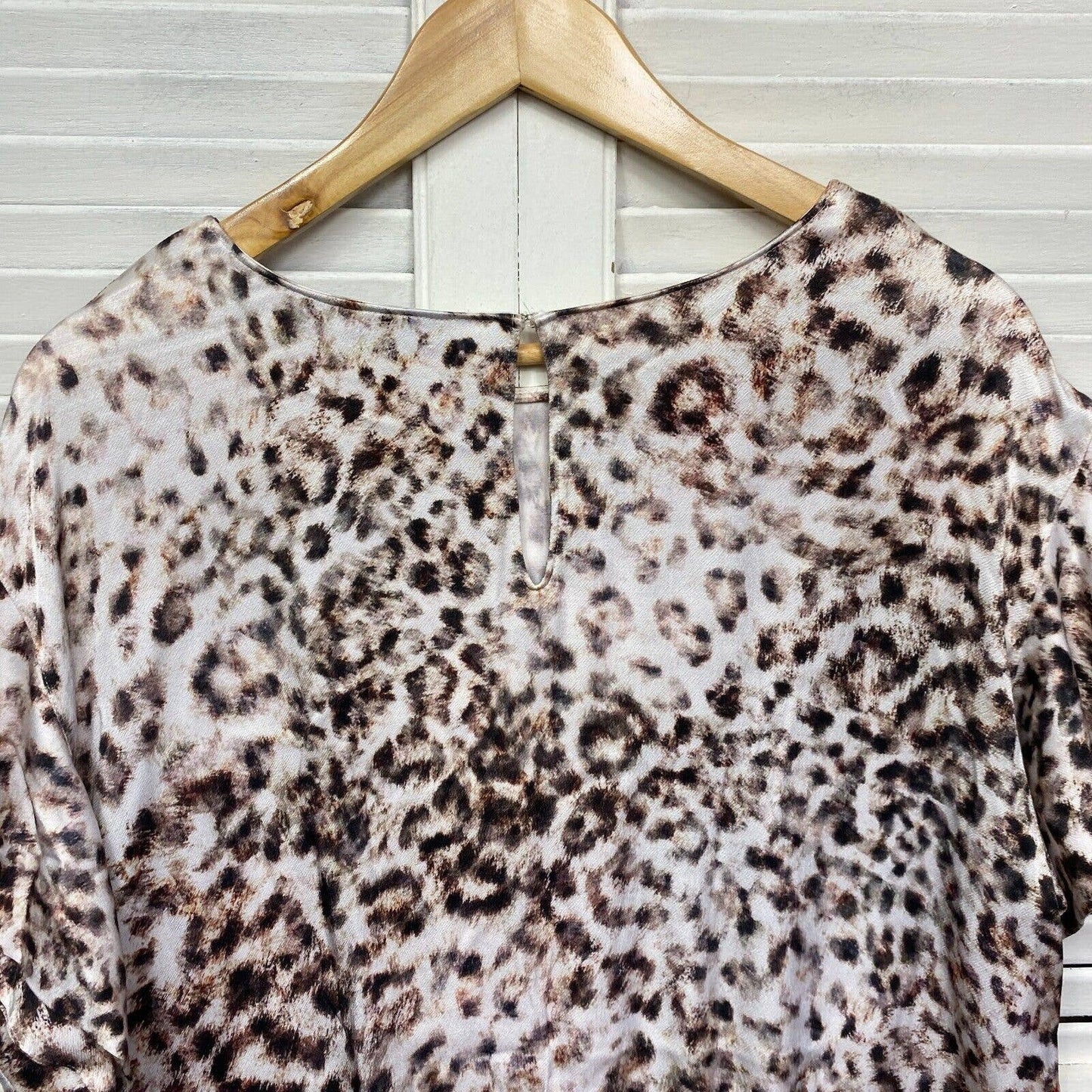 Sussan Top Size 14 Animal Print Short Sleeve Viscose Multicoloured