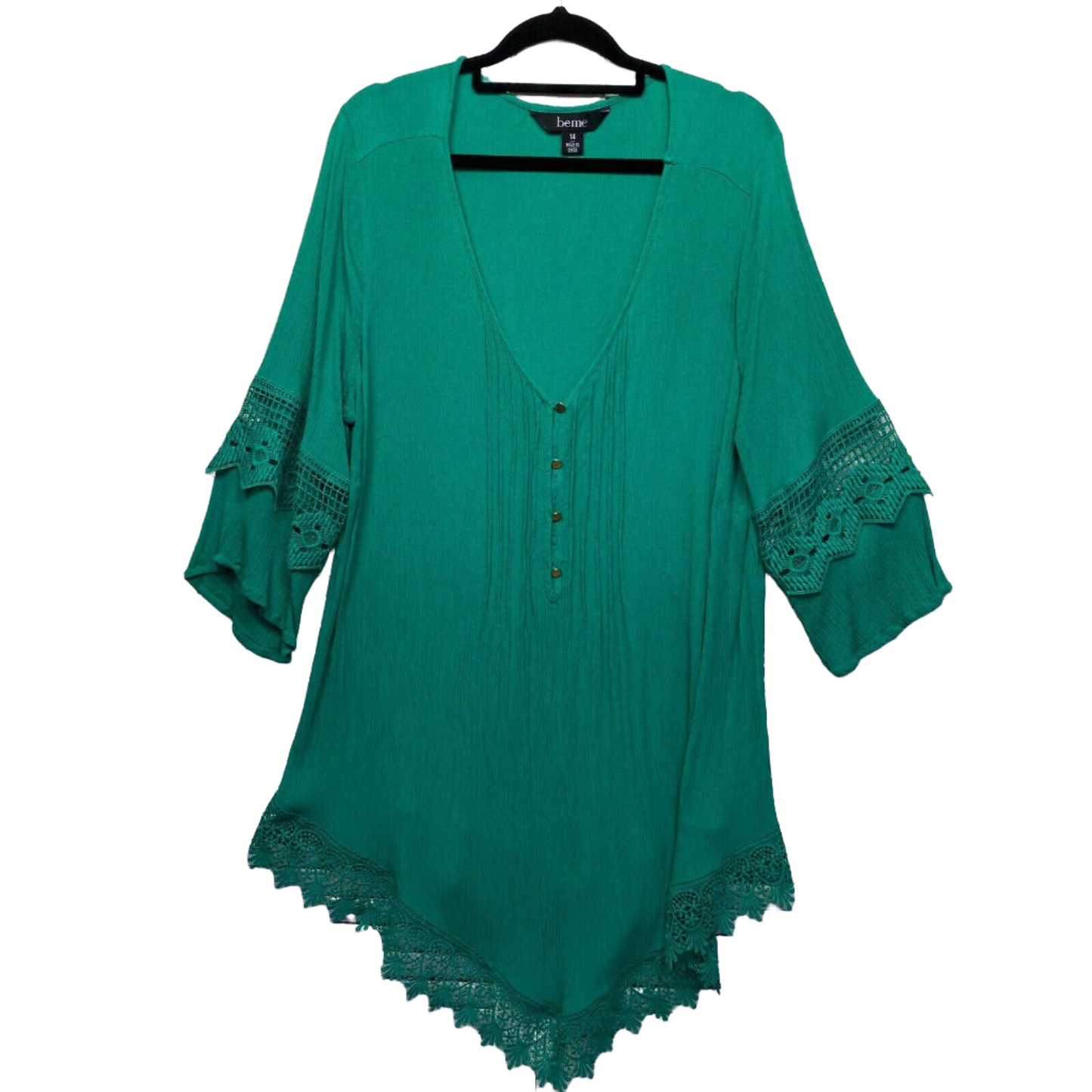 beme Top Size 14 Plus Size Green Long Sleeve Crochet Asymmetric Hem Preloved