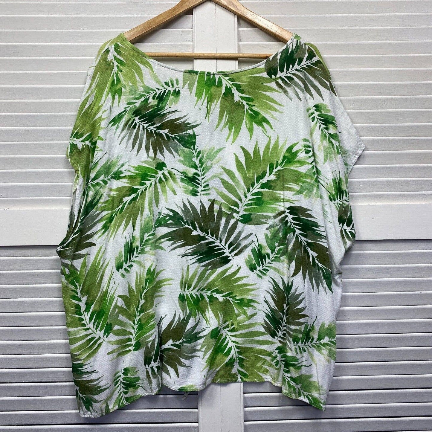 beme Top Womens 24 White Green Floral Leaf Plus Size Short Sleeve Pleated