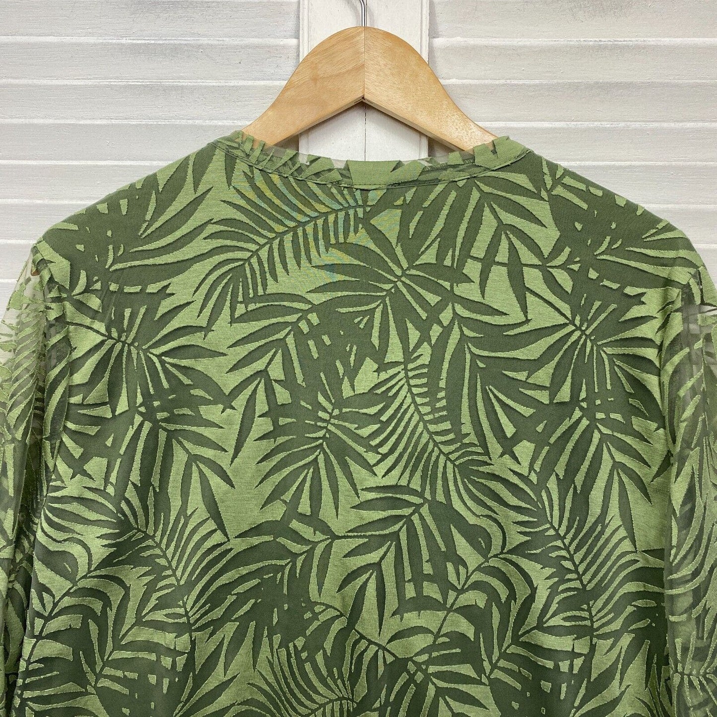 W Lane Top Size 2XL XXL Plus Long Sleeve Green Floral Sheer Overlay Lined New