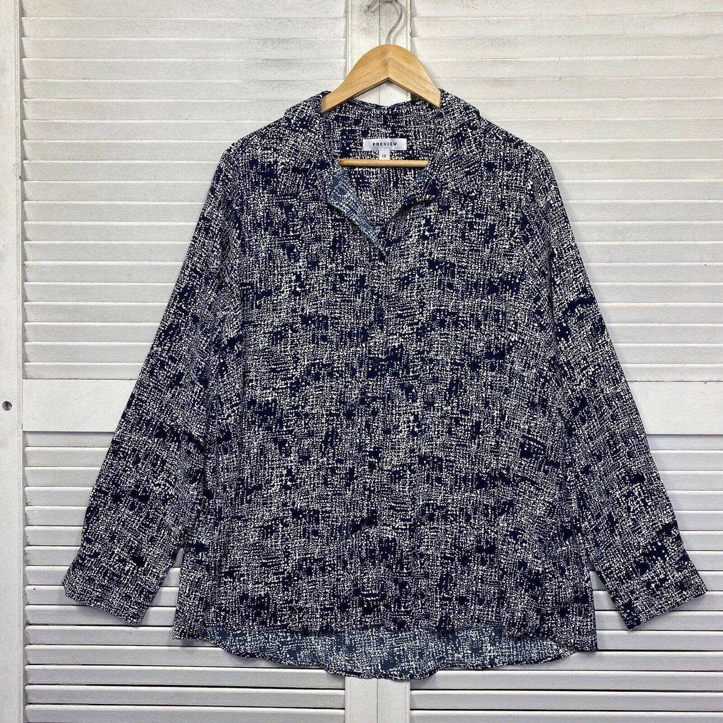 Preview Top Womens Size 18 Navy Long Sleeve Corporate Business Button Up