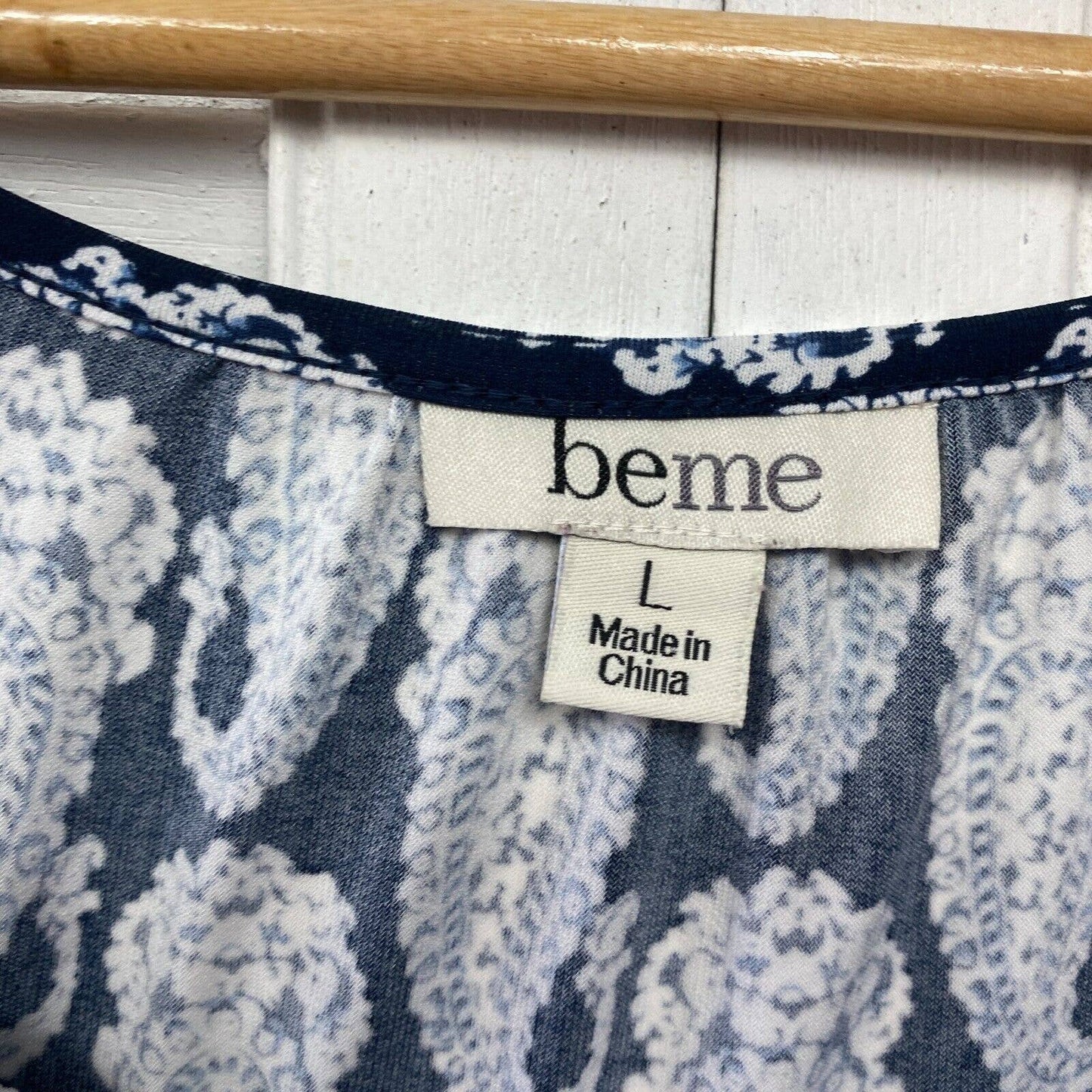 beme Top Blouse Womens Plus 20 Large Blue White Paisley Print Long Sleeve Tunic