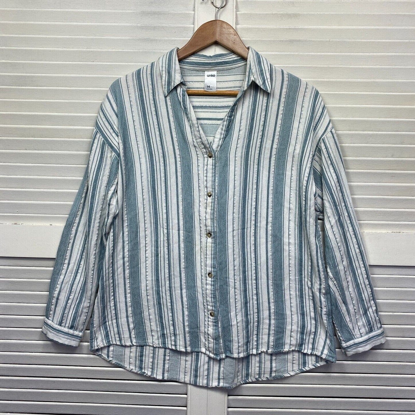 Anko Top Size 14 White Striped Metallic Button Up Collared Long Sleeve