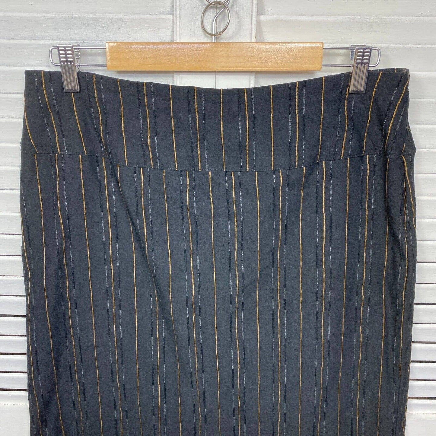 Swish Skirt Womens 14 Plus Black Pencil Straight Striped Knee Length