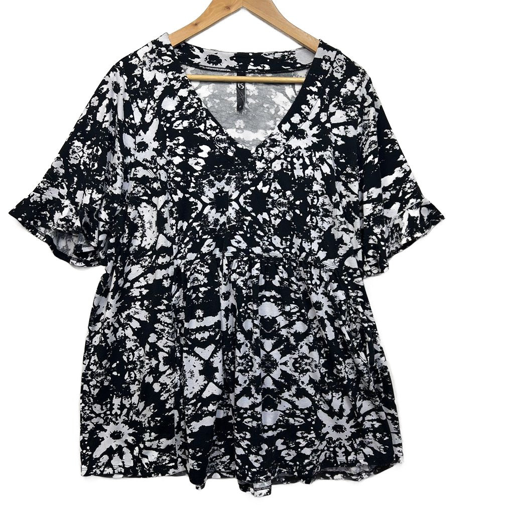 Taking Shape Black Top - Size 18/M